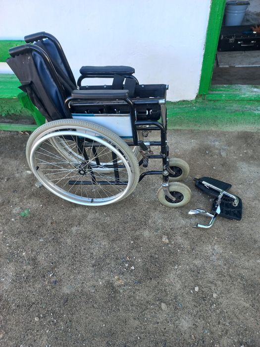Коляска инвалидная