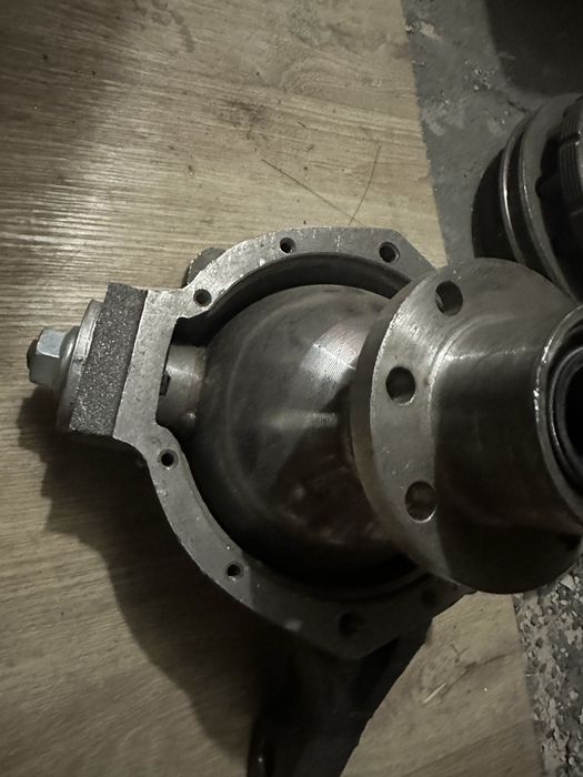 Кулак поворотный Уаз новый