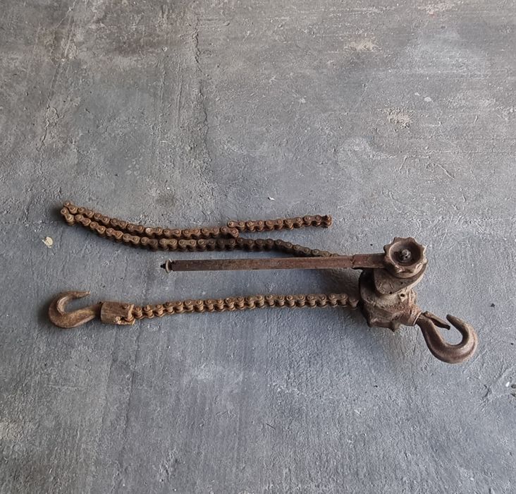 Tirfor cu lanț (macara manuală) 2T.