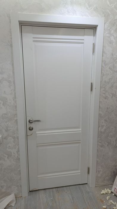 Установка между комнатной двер