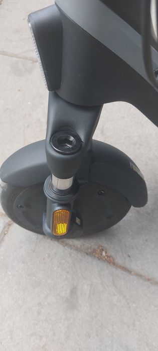 Продавам електрическа  тротинетка Ninebot от Германия