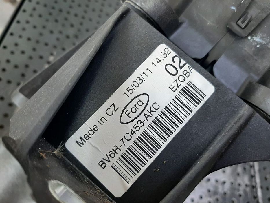maneta schimbator 1.6b ford focus 3  bv6r-7c453-akc
