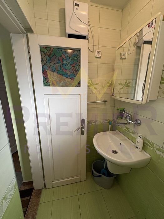 Дава се под наем Двустаен апартамент в Варна, Лятно кино Тракия - 70 кв.м за 408 € - Снимка #10