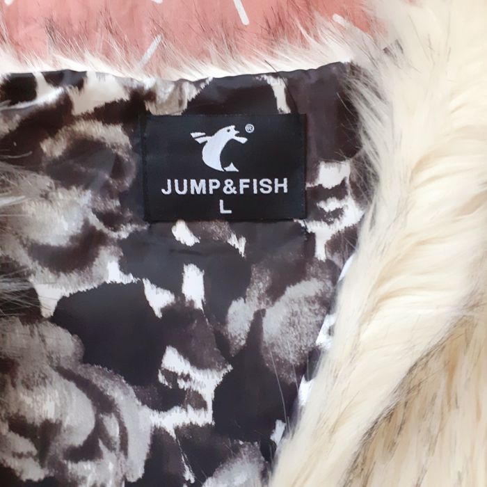 Модерен пухкав елек