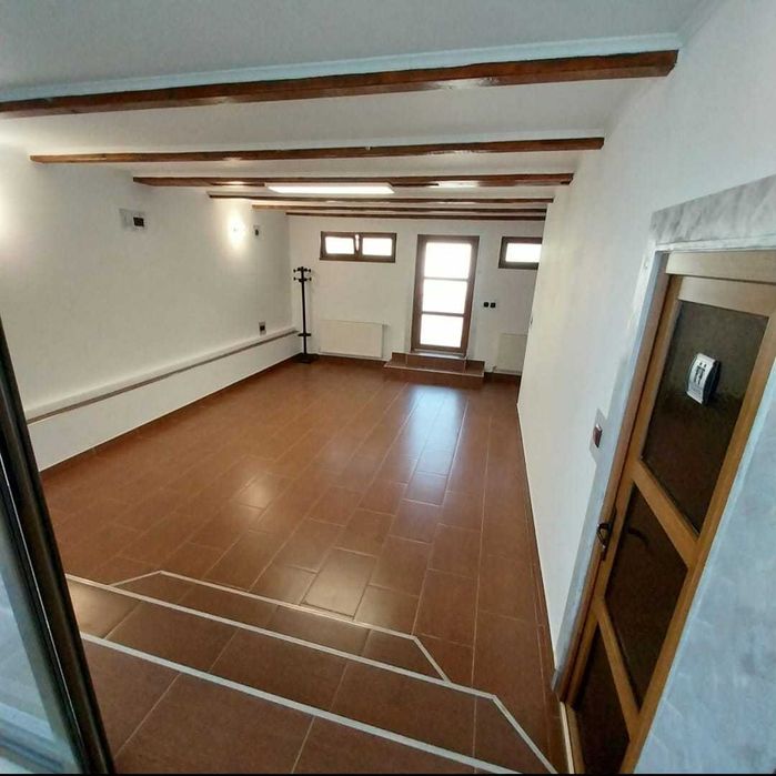Spațiu 80 mp – birouri, cabinet medical sau farmacie
