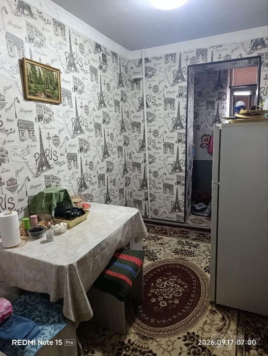 Продам Свою квартиру 1 в 2 комнаты. Гульбахор . Янгиюль
