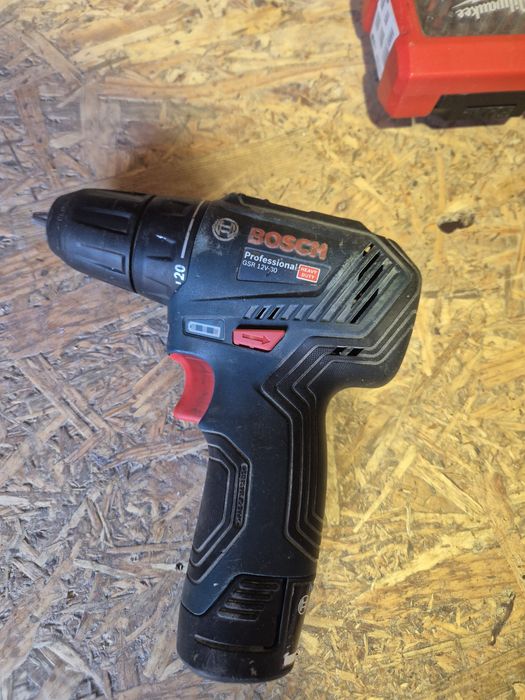 Reparatii si Curățare scule (Bosch, Makita, Dewalt,Milwaukee, etc.)