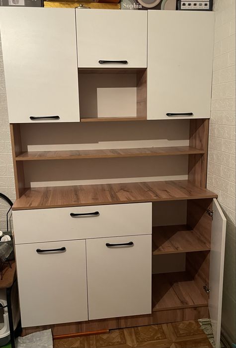Продается шкаф кухонный