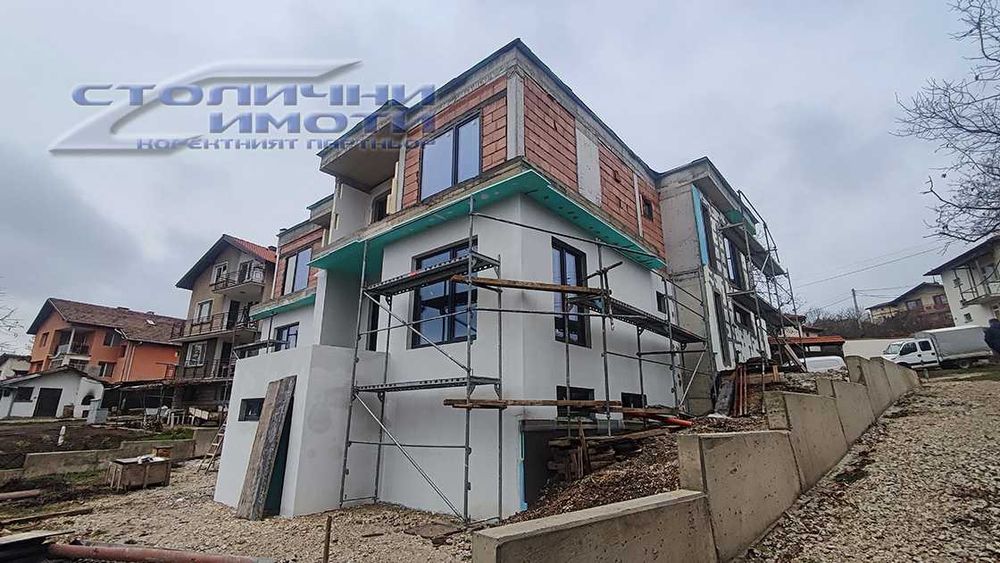 Продава се Къща в с. Гурмазово, Област София-област - 286 кв.м за 1084 €/кв.м - Снимка #3