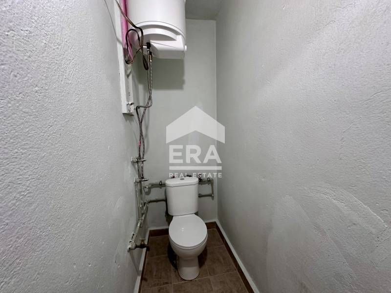 Дава се под наем Офис в Велико Търново, Център - 45 кв.м за 255 € - Снимка #6