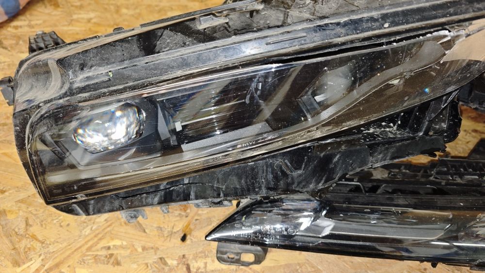 Фарове за БМВ 7 Г70 / BMW i7 G70 BMW LED.