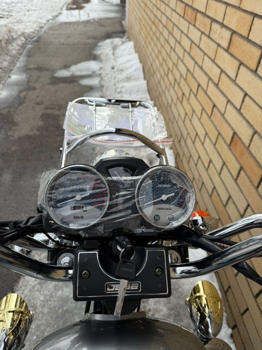 Мотоцикл Жебе. 200 куб