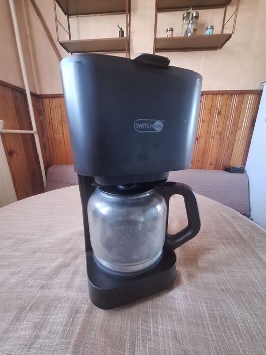 Два броя кафемашини