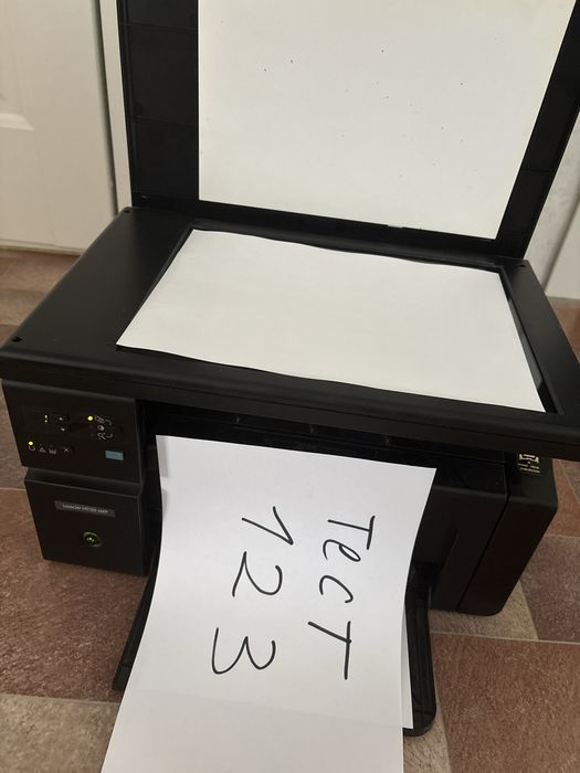 СРОЧНО Продам Принтер HP LaserJet M1132 MFP