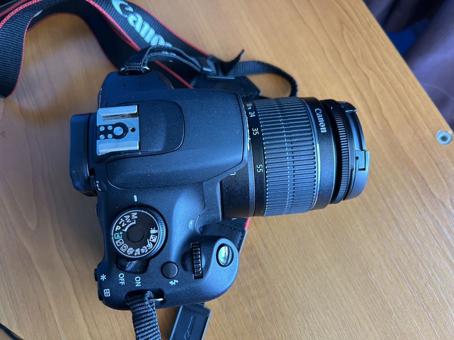 Canon EOS 1200D  ca nou, stare impecabilă