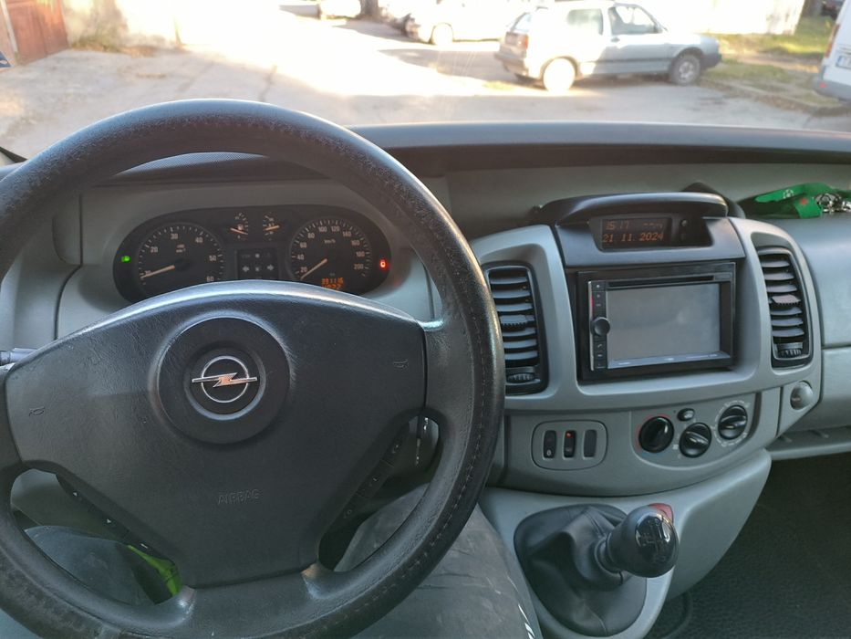 Микробус товарен