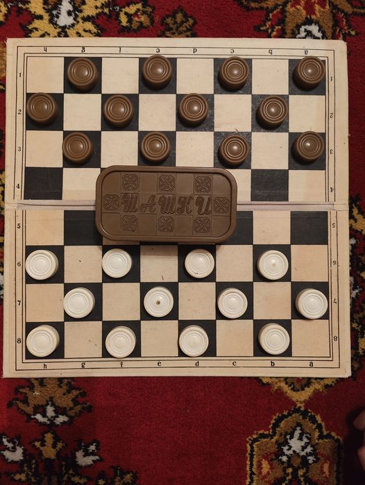 Шашки + доска складная (шашки/шахматы)