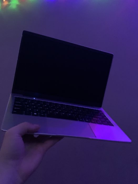 Продам ноутбук Hydra H13 / срочно