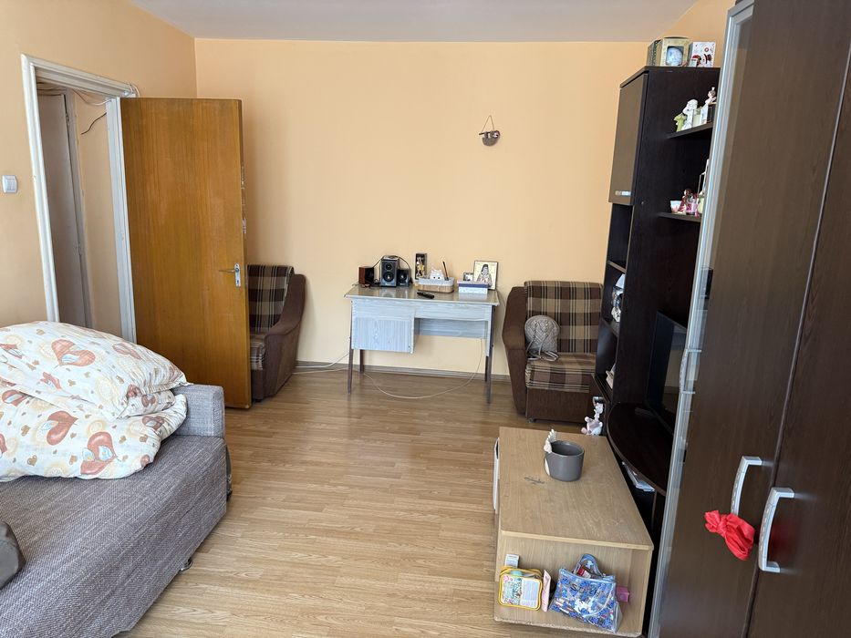 Vând Garsonieră decomandă Dristor metrou