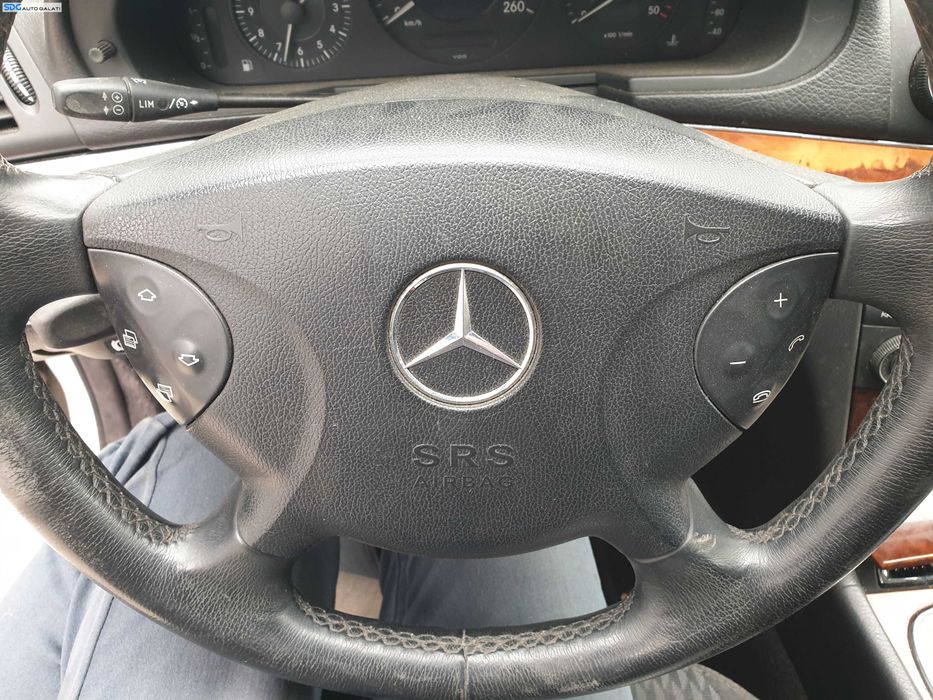 Airbag de pe Volan 4 Spite Cu Comenzi Mercedes Clasa E Class W211 2002 - 2009 [K8402]