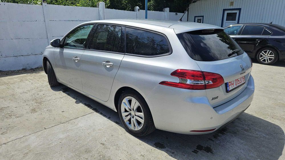 Peugeot 308 2016- Carte RAR - Nr Rosii - 110 CP - Posibilitate RATE