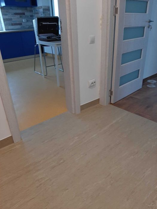 Montaj - vanzari covor pvc -linoleum- cabinete medicale - OLX