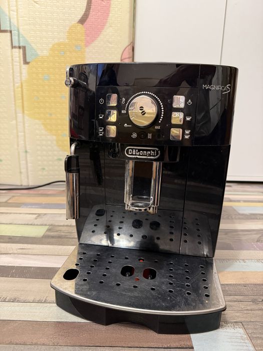 Кафеавтомат DELONGHI Magnifica S