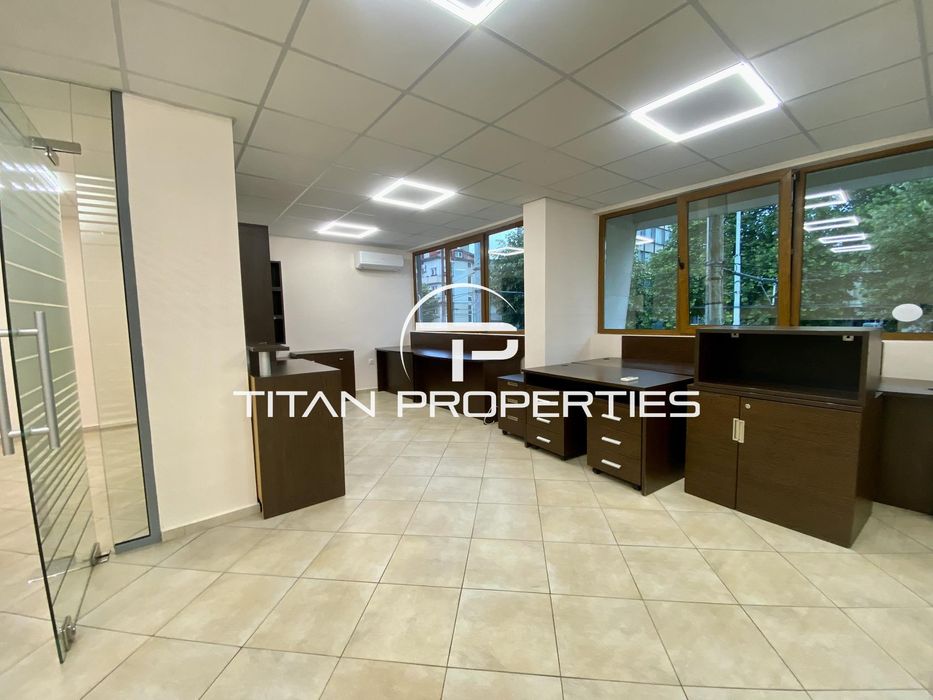 Дава се под наем Офис в Варна, Център - 100 кв.м за 1000 € - Снимка #9