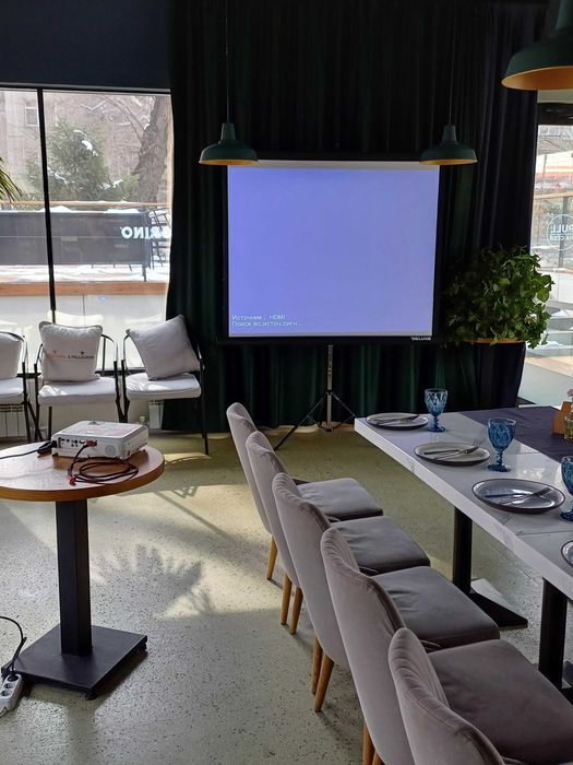 Аренда / прокат проектора, проектора с экраном, звуковое оборудование ...