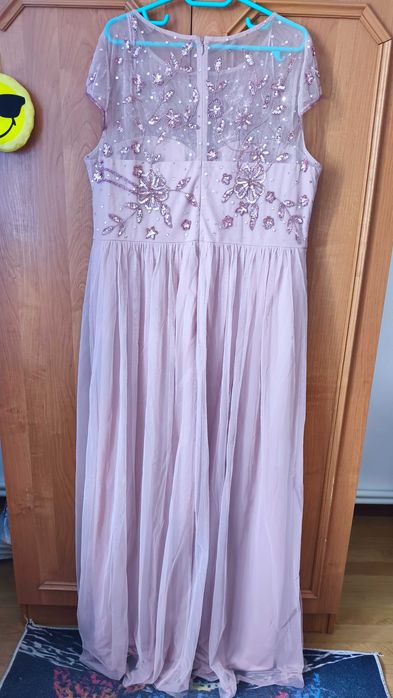 Vând rochie eleganta