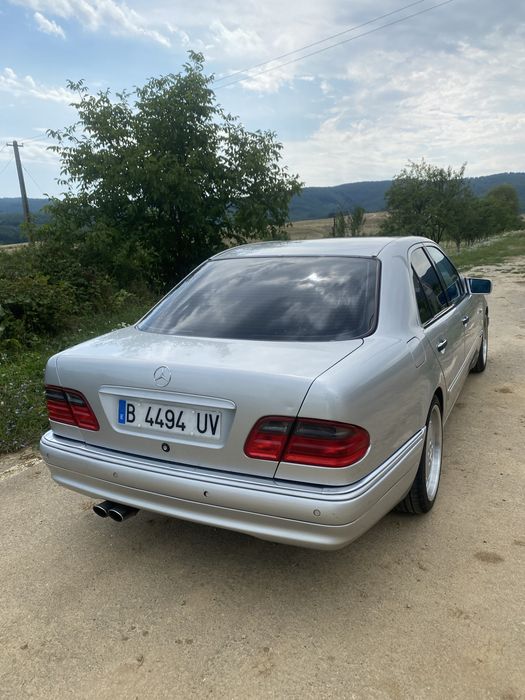 Mercedes benz E 1998