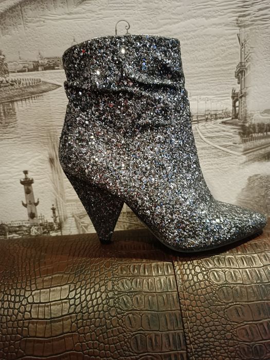 Официални дамски боти