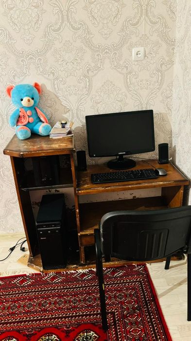 Кампютыр саттылады