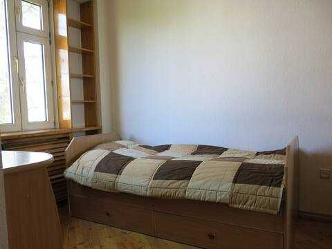 Большая и светлая 4х комнатная квартира на ул Эльбек (Первушка)