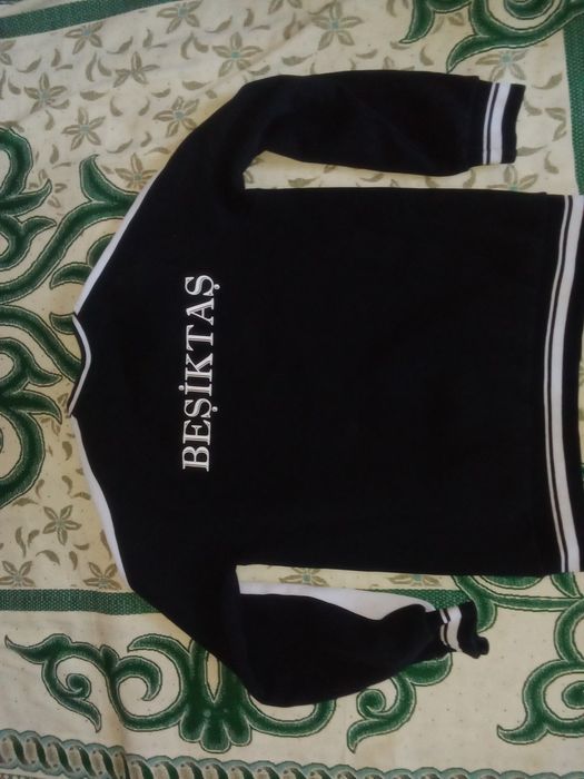 Ветровка besiktas