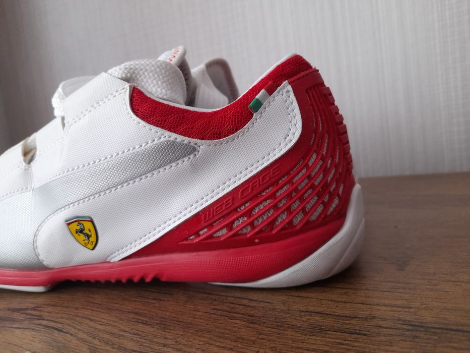 Puma Ferrari маратонки 41- 42 номер.