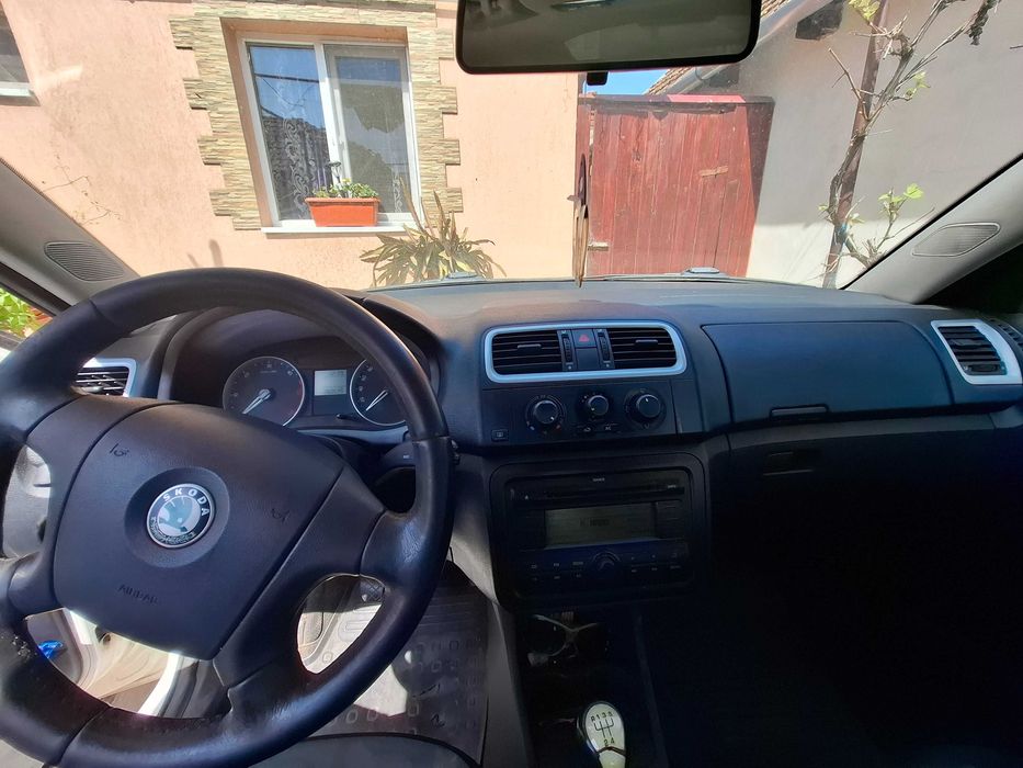 SKODA Fabia 2008 — imagine 5