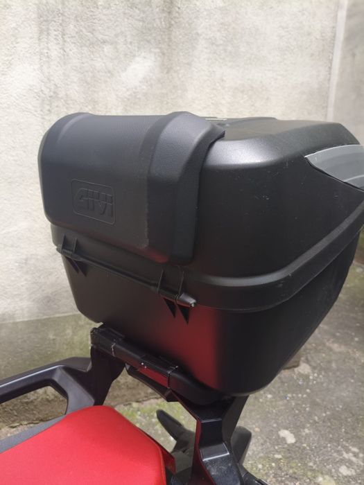 Topcase Givi B32N bold