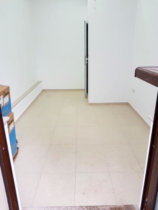 Дава се под наем Магазин в Варна, Централна поща - 15 кв.м за 298.86 € - Снимка #6