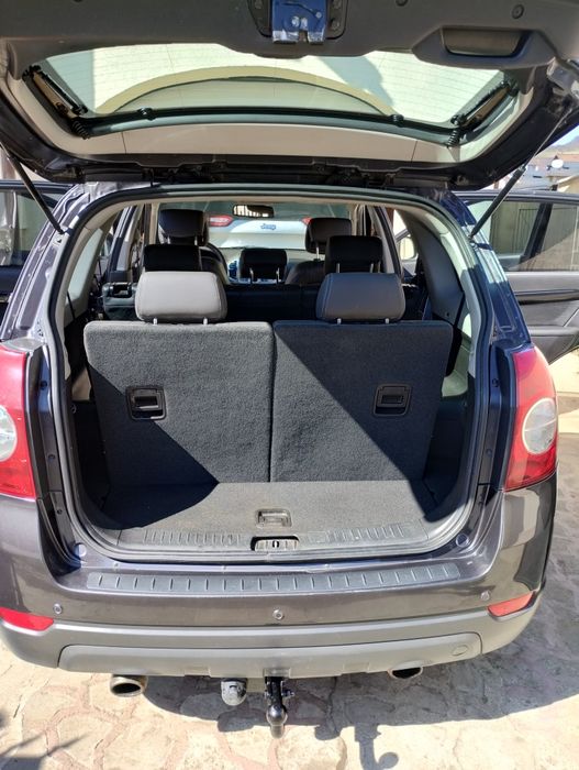 Chevrolet Captiva, 2,2 D, 163 CP. 7 locuri.