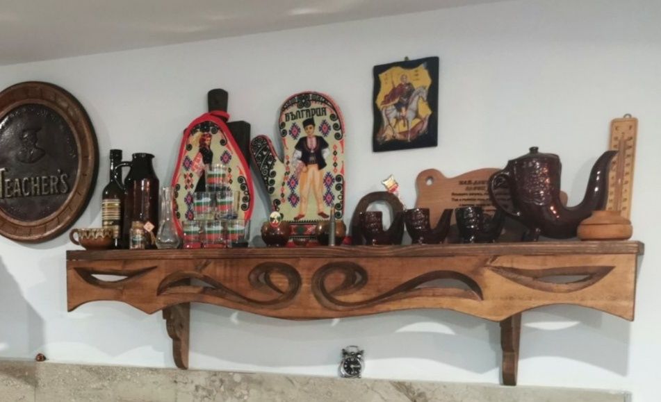 Битови етажерки, полица