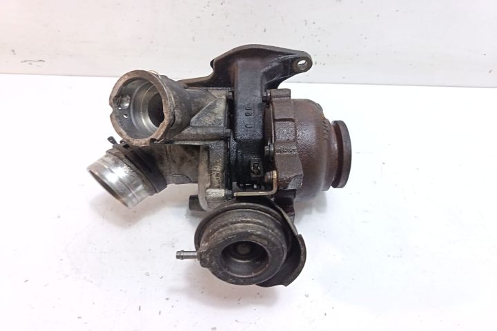Turbosuflanta 070145701Q Volkswagen VW Touareg generatia 1 7L (faceli