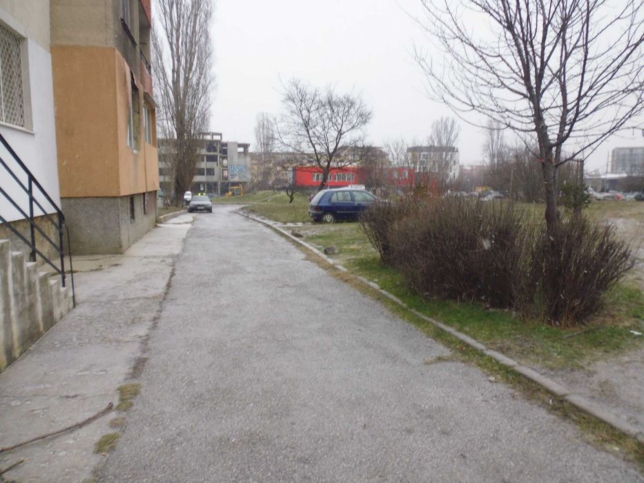 Тристаен апартамент за продажба в ж.к. Люлин 3, гр.София