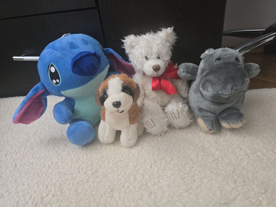 4 плюшени играчки