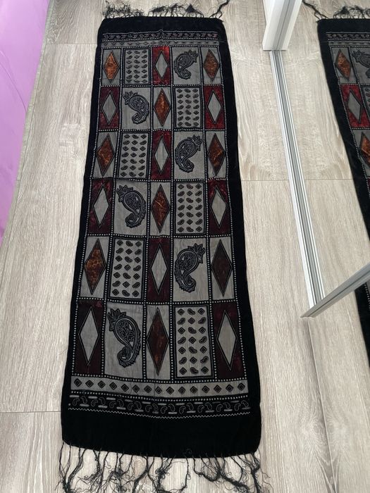 Eșarfă-batic cu inserții de catifea