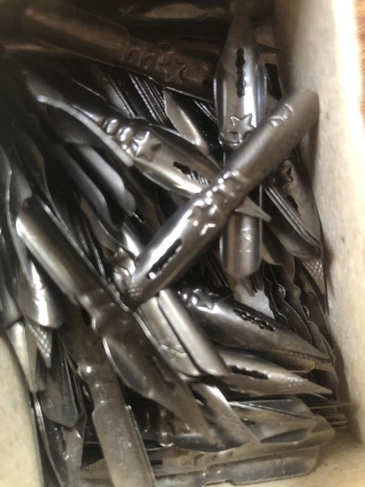 Перо для  каллиграфии новые