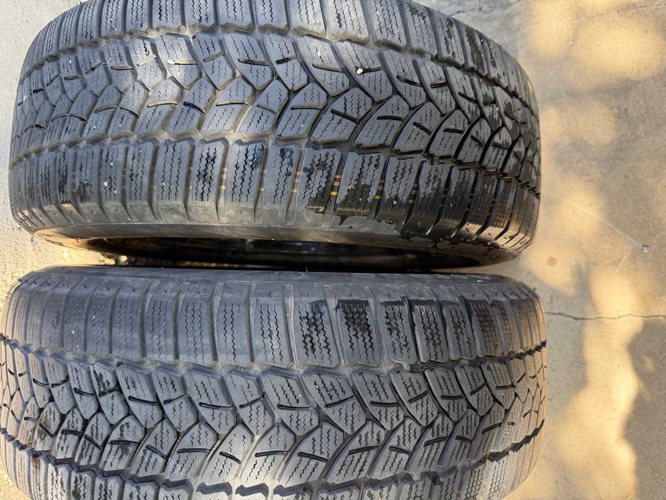 4 броя железни джанти Toyota 16" с тасове и гайки (6.5J 16" ET45 5x114.3 60.1) и 2 зимни гуми 205/55/R16