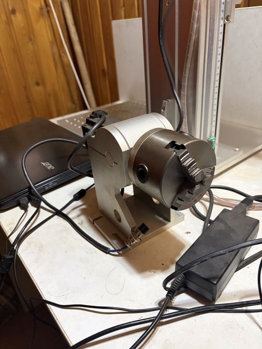 Волоконный лазер