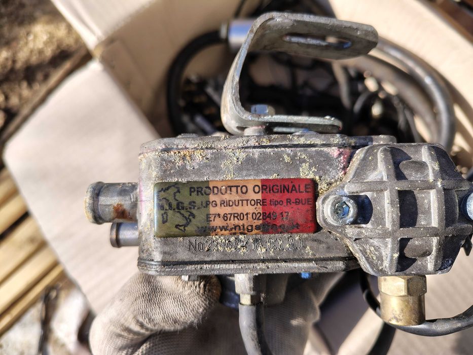 Газов инжекцин 8 цилиндъра