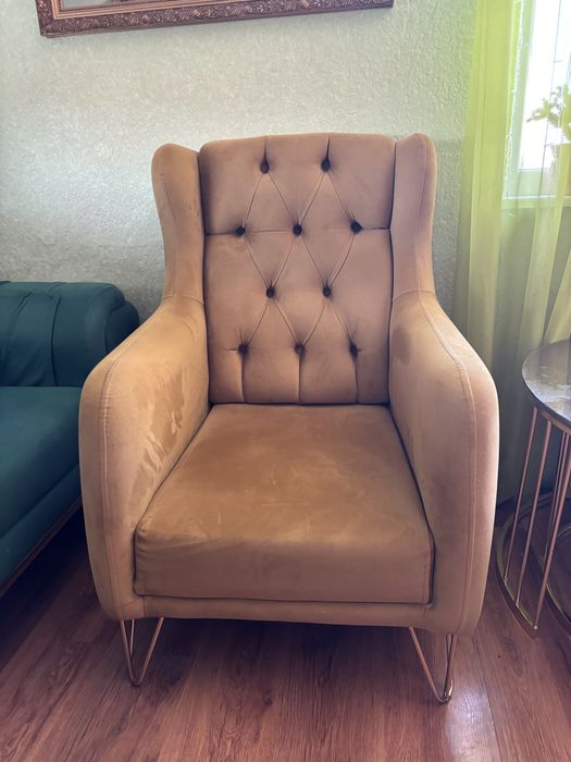 Дивани и фотьойли